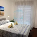 Blife Julya Private Φάρο